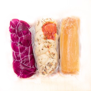 Kit Queijo 1 Trança Ao Vinho, 1 Trança Temperada, 1 Provolone Def. 1