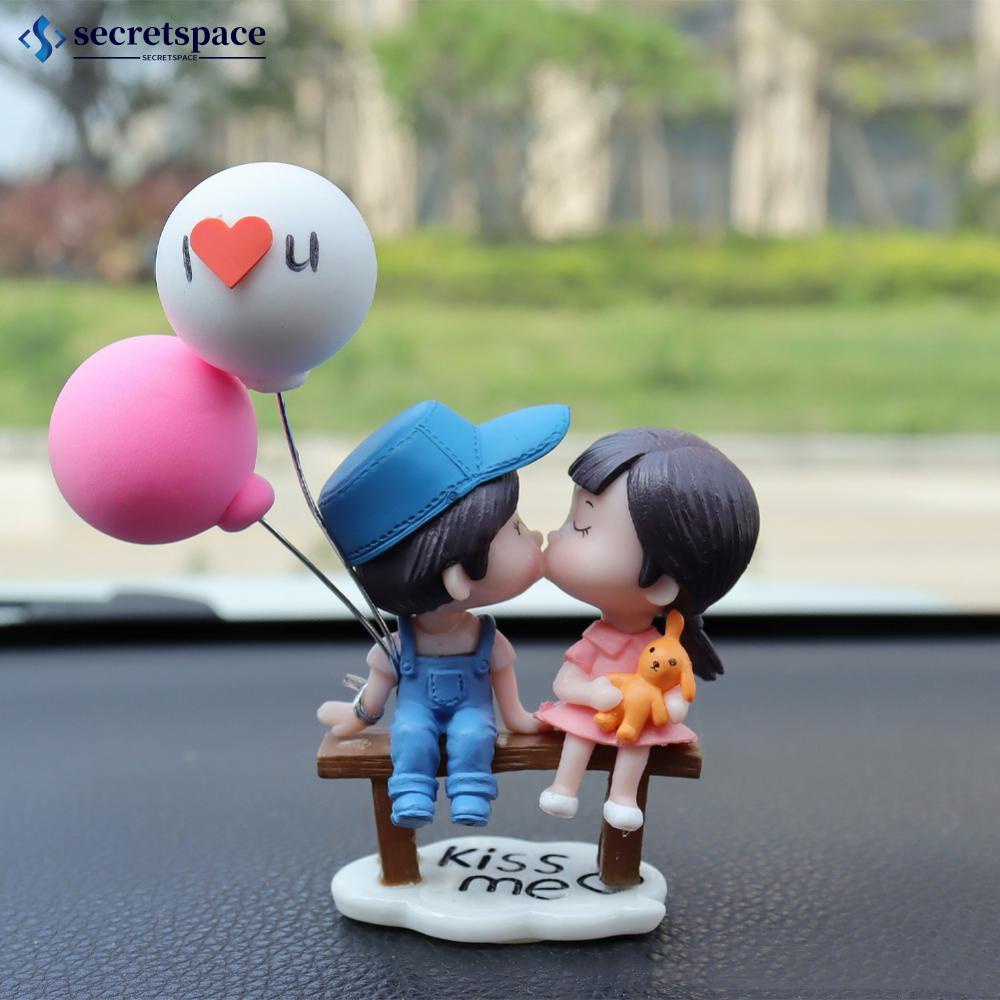 SECRETSPACE 2Pcs/Set Cute Cartoon Couple Com Painel De Bancada Para Carros Doll Balloon Ornament Decoração De Interiores De Automóveis P6T4
