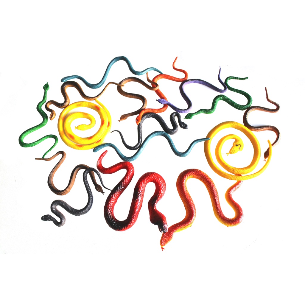 16 Cobras de Brinquedo Animal Realista Pegadinha Infantil