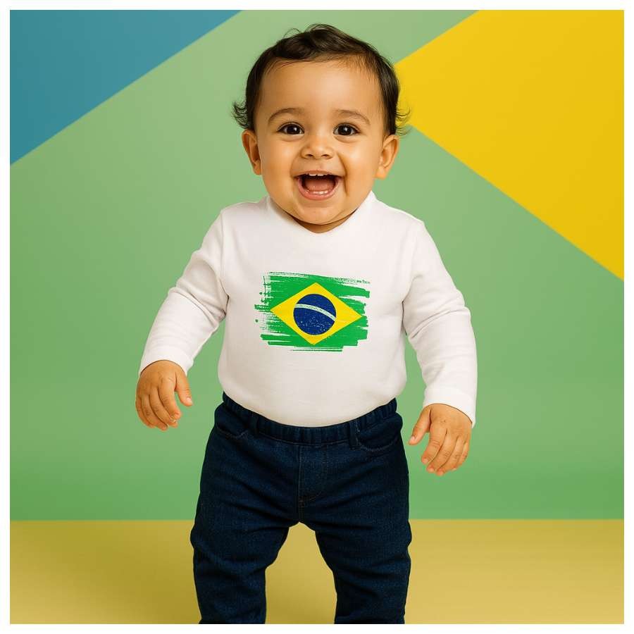 Body longo bebê branco estampa bandeira do brasil