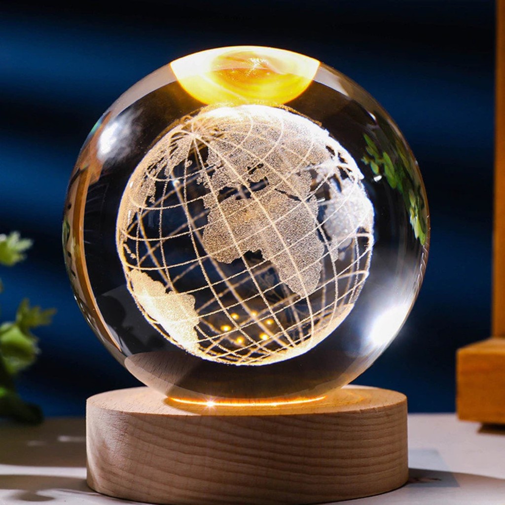 Luminária 3D De Mesa Bola De Cristal Enfeite Decorativo Modelos Diversos - GLOBO TERRESTRE
