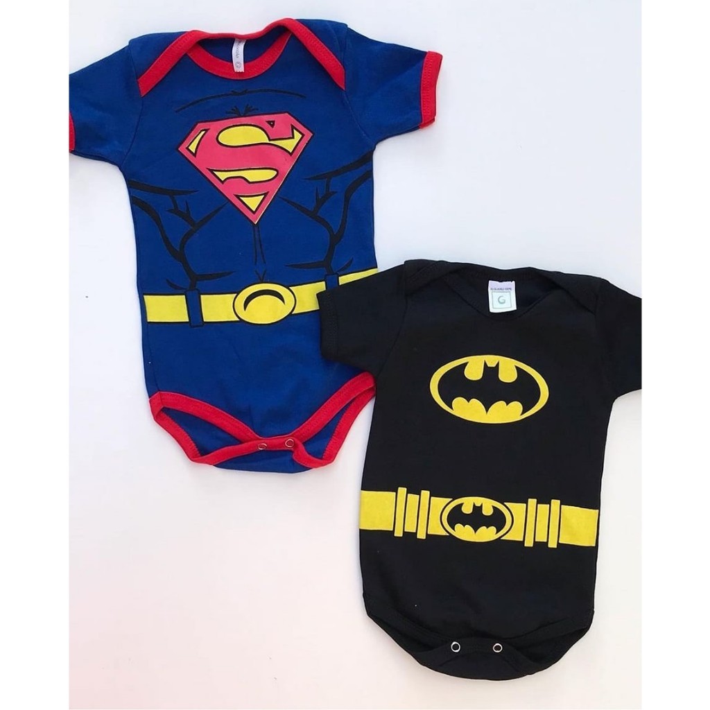 Kit Body Bebê Temático Mesversário Personagens Super Herois Batman e Super Homem