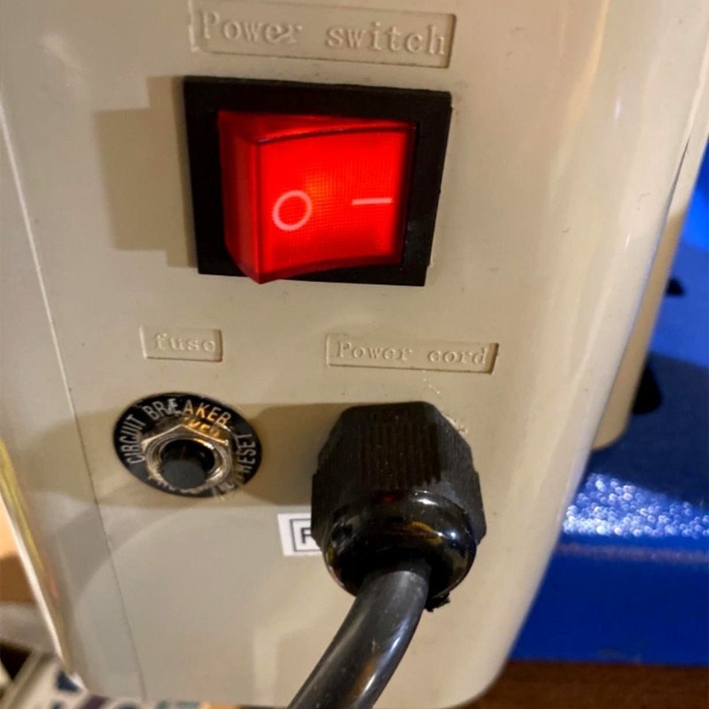 Pacote HL De 4 Interruptores Oscilantes Iluminados Para Eletrodomésticos E Projetos