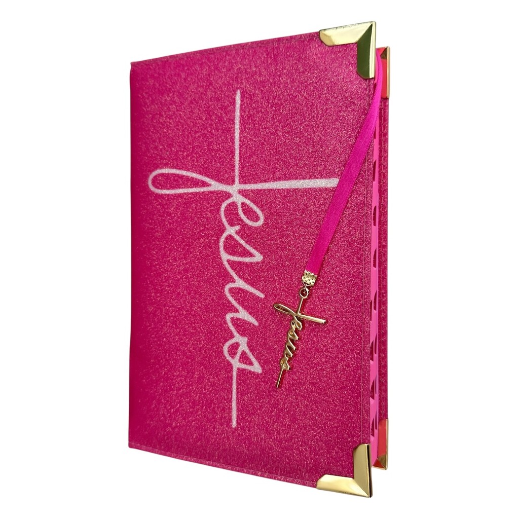 Biblia Nvi Glitter Pink o nome Jesus Capa dura Acolchoada com Pingente Jesus