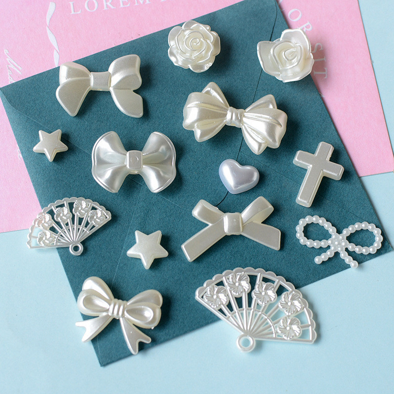 Pérola Criativa Arco Sapato Encantos Jibz Cro Bonito Acessórios De Resina DIY Caso Do Telefone Móvel Artesanal Crianças em Oferta na Shopee