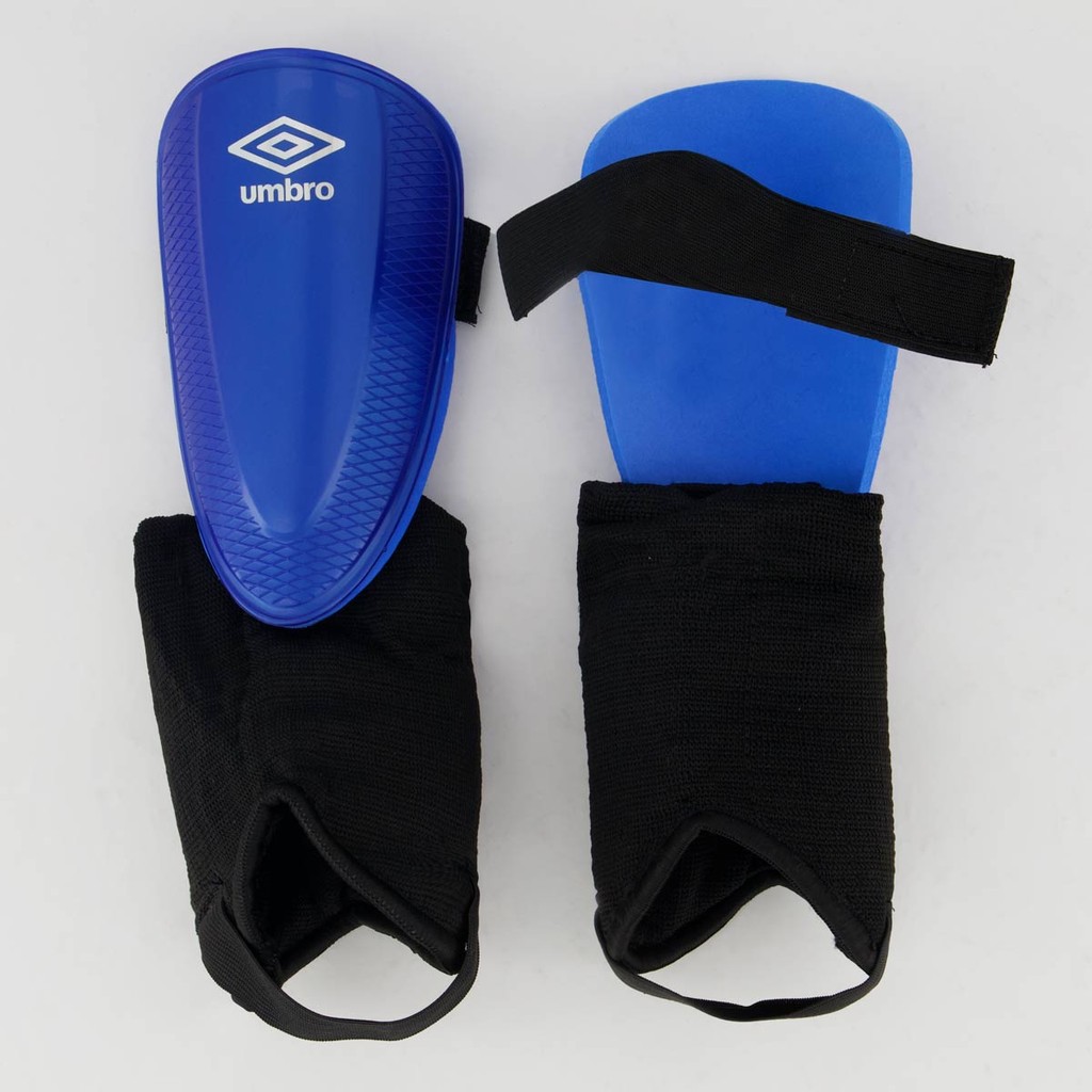 Caneleira Umbro Protection CT Juvenil Azul e Prata em Oferta na Shopee