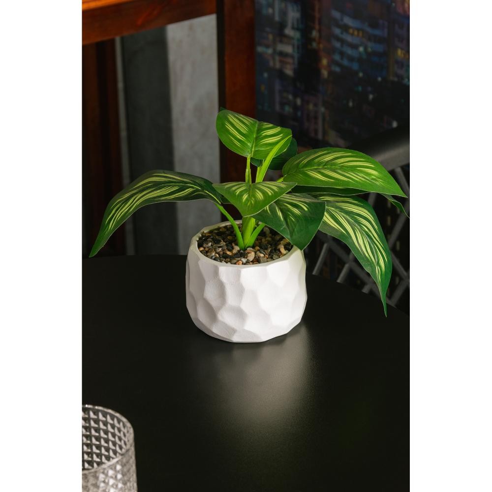 Detalhes do Cachepot de Cimento com Planta Artificial Prisma 10cm x 26cm