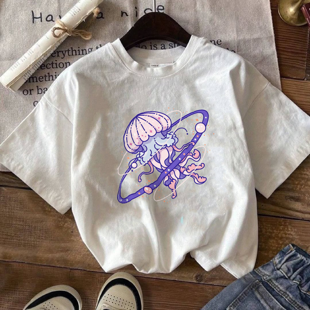 Camiseta Feminina Estampa Medusa com Anéis Planetários Blusa Unissex Streetwear 2025 Novo