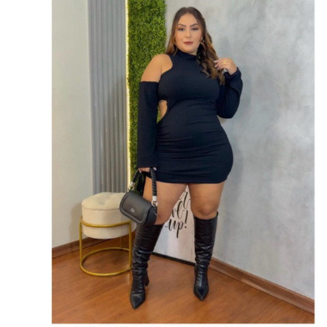 Vestido Cordinha Manga Longa Plus size fim de ano/ festa/natal/ano novo/brilho/bory/curve/balada/madrinha/ brilho/