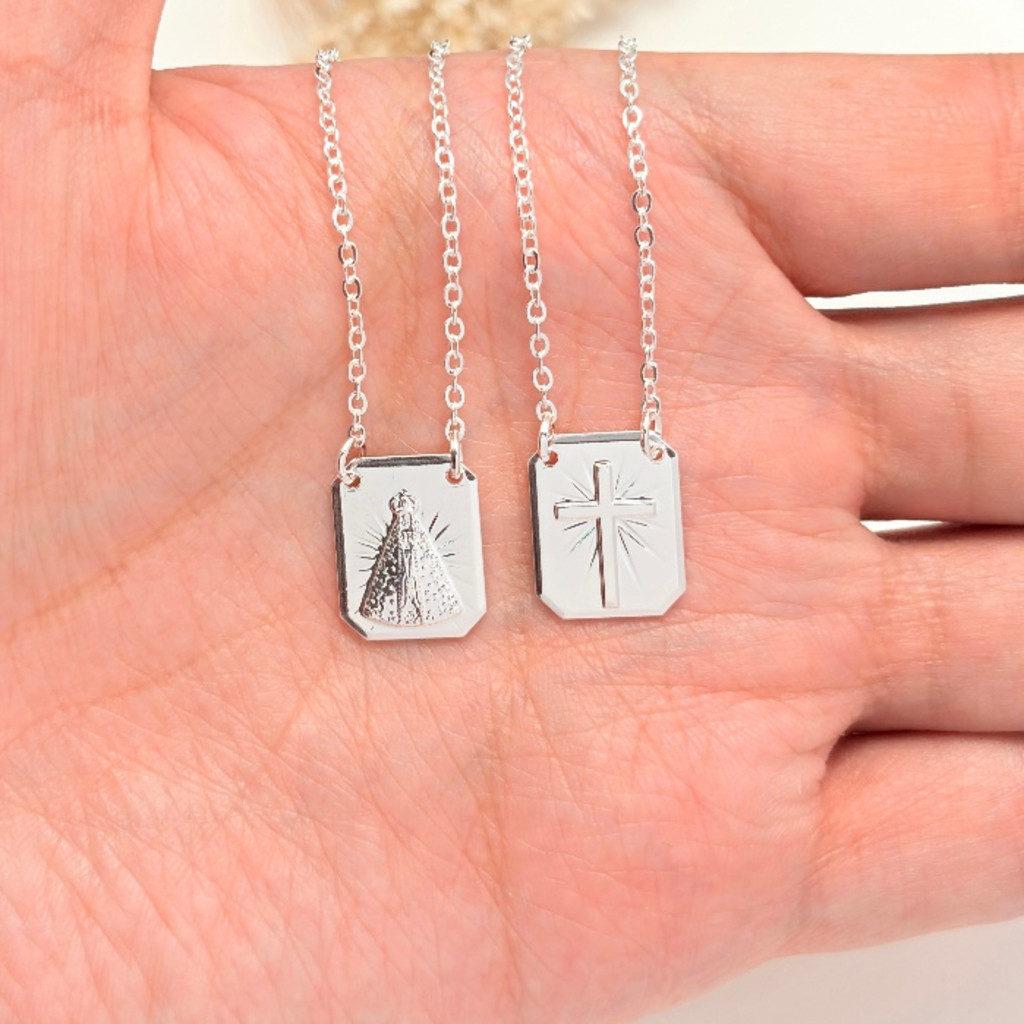 Escapulário Corrente Masculino com Nossa Senhora Aparecida e Jesus Cristo Crucifixo Banhado a prata 925 ou Ouro 18k