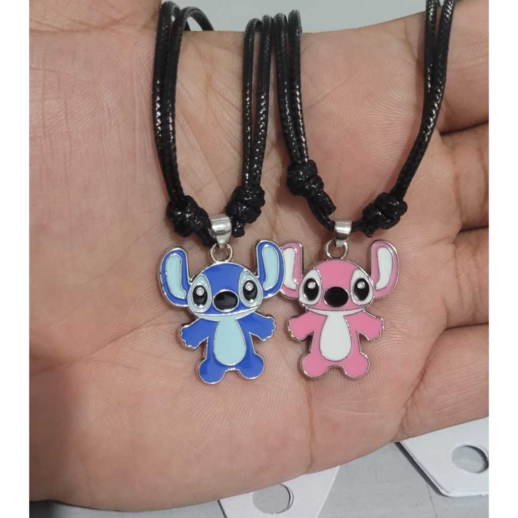 Kit 2 Colar Pingente Aço Stitch Monstrinho e Angel Stitch Cordão Ajustável Masculino Feminino