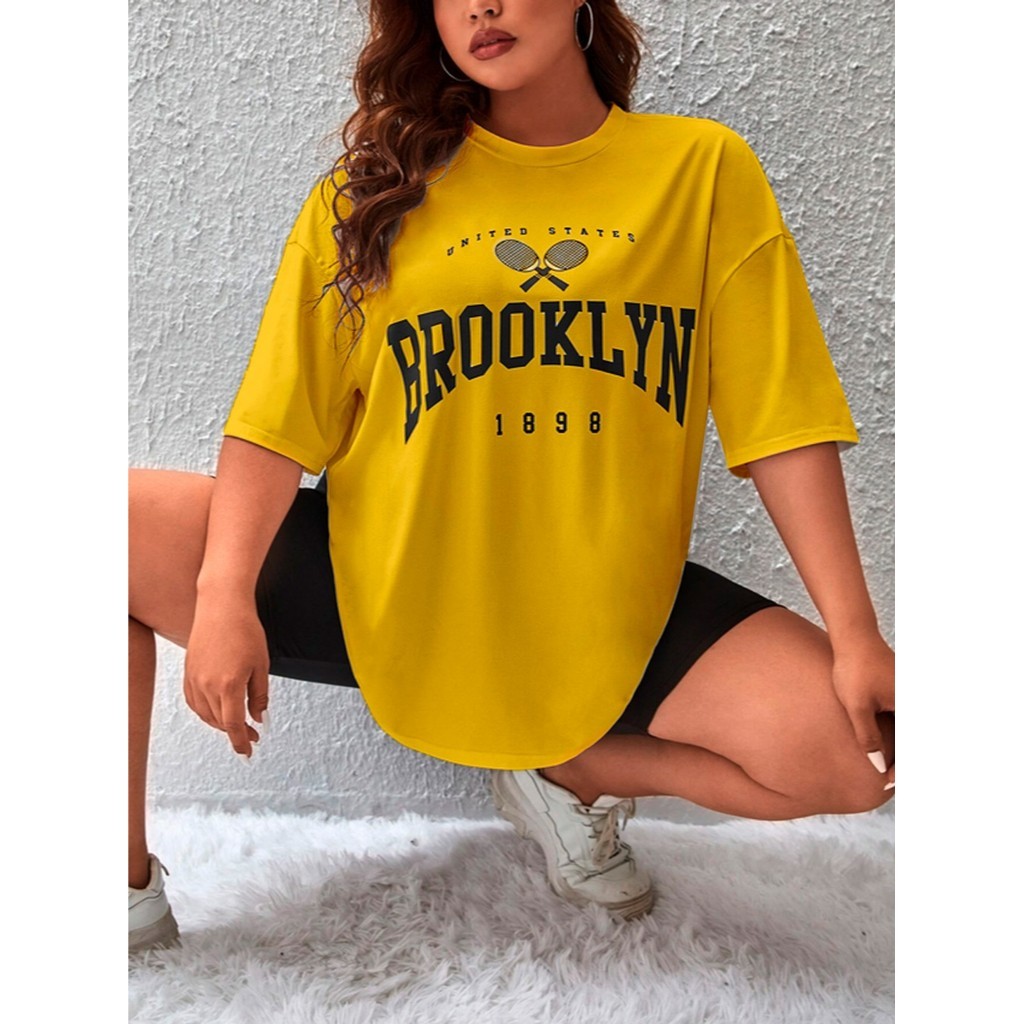 Camiseta Confortável Streetwear Estampada 1898 Brooklyn Oversized Estilosa Moderna Blusa Casual