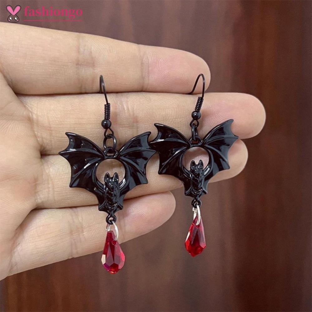 【READY STOCK】FASHIONGO 1 Par De Brincos Góticos De Morcego Vampiro Retrô Vermelho Escuro De Cristal Para Mulheres Homens em Oferta na Shopee