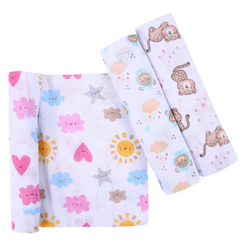 Kit Toalha Fralda Luxo Estampada Incomfral - 03 Peças Menina