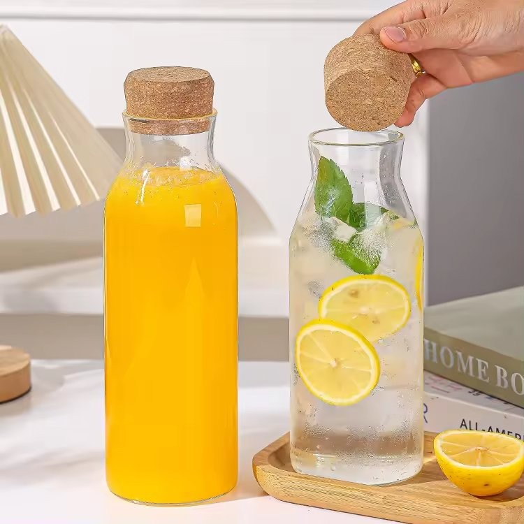 Garrafa de Vidro Resistente a Calor e ao Gelo com Tampa de Cortiça e Capacidade de 1100ml