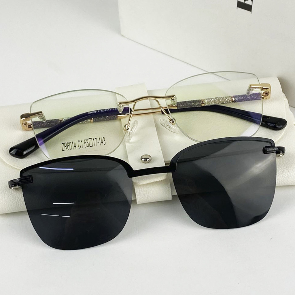 Armação Óculos Grau Feminino Com Clipon 2 Em 1 Metal Balgriff Cf516/CF534
