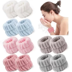 Par Munhequeira Pulso Pelucia Spa Skin Care Yoga Esporte Cor Aleatória