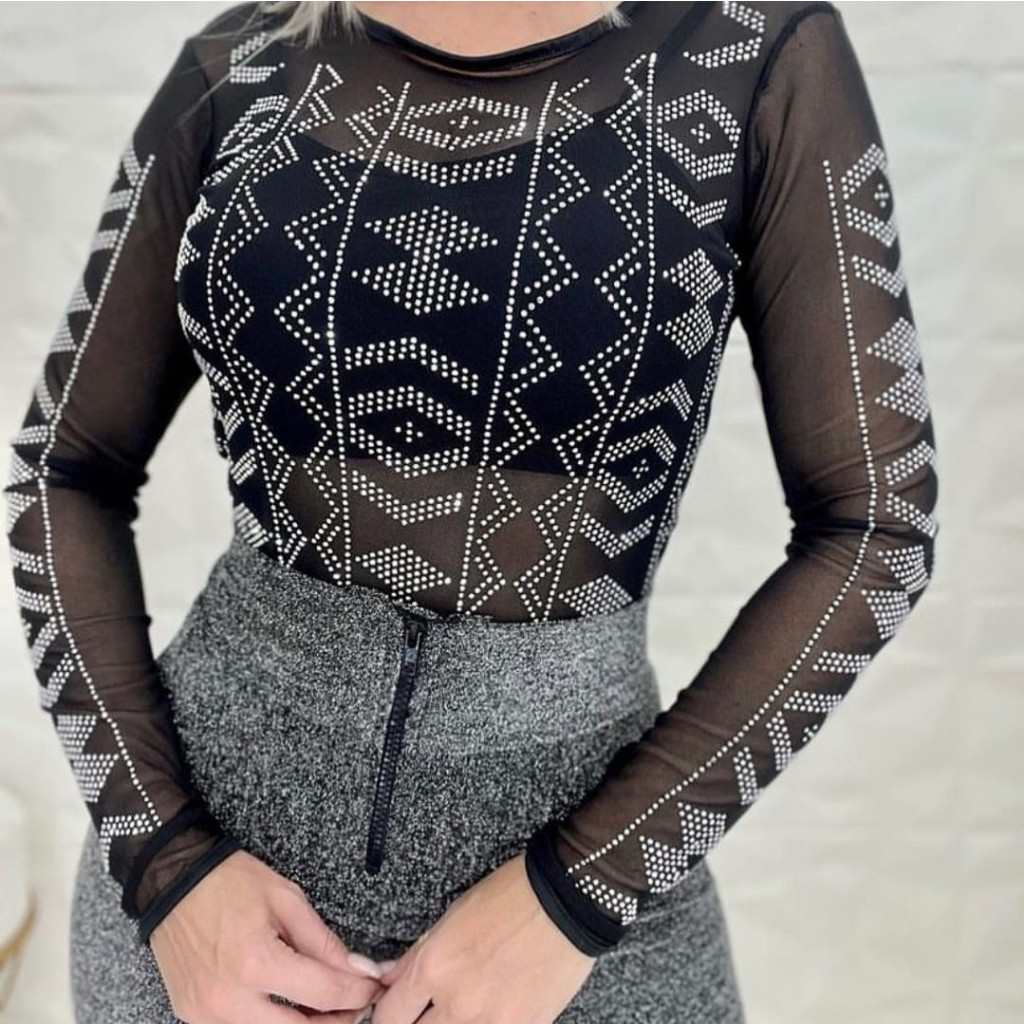 Body Tule Transparente Pedraria Manga Longa Brilho - Body Strass E PRETO LISO.