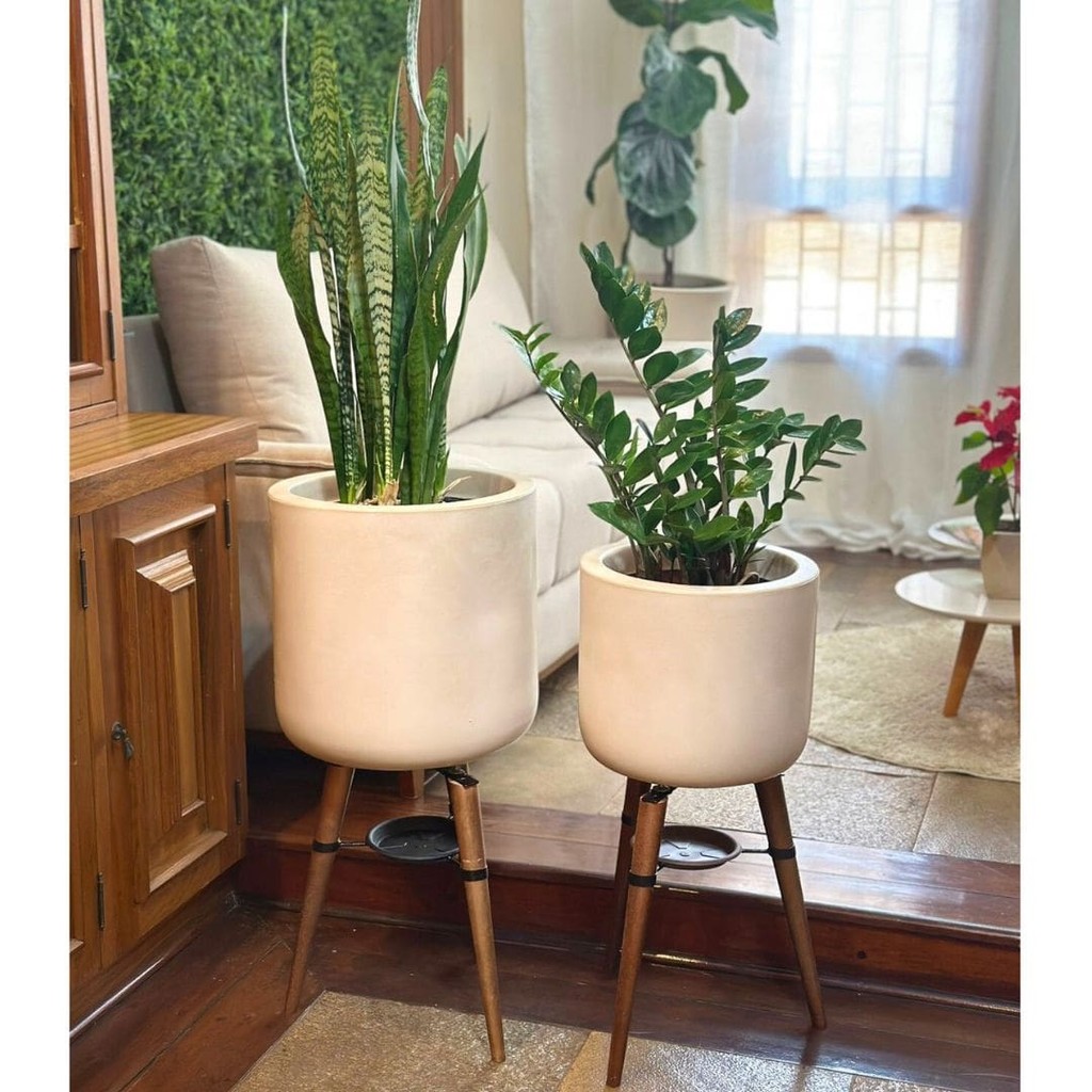 Kit 2 Vasos Para Plantas e Decoração com Tripé de Madeira