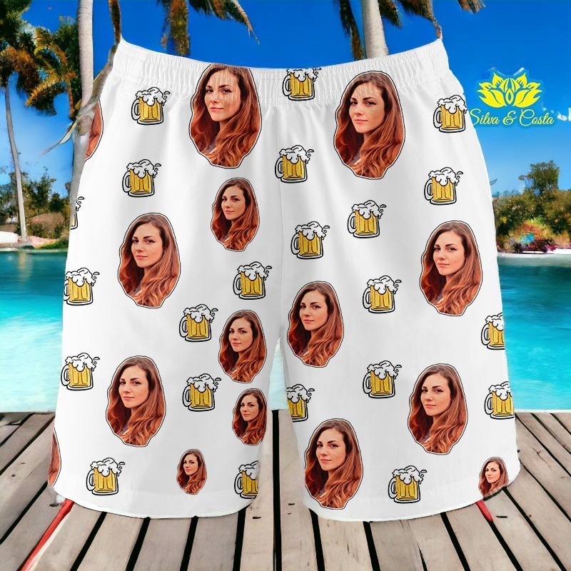 Samba-Canção com Foto Pijama Masculino Shorts Estampa Rosto e Caneca de Cerveja