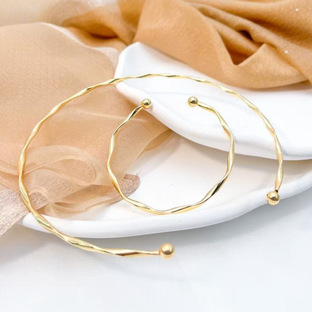 2 PEÇAS CONJUNTO DE JOIAS COLAR GARGANTILHA + BRACELETE MINIMALISTA BANHADA EM OURO 18K E PRATA 925 em Oferta na Shopee