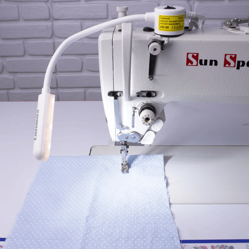 Luminária Flexível 20 LEDs com imã para Máquina de Costura