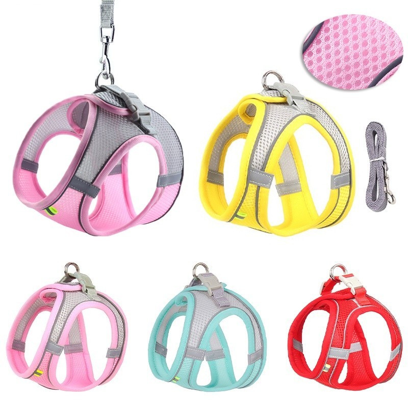 Coleira de Cachorro Peitoral Trela Para Cães Cão Cachorros e Gatos Pet Colete Com Guia Mal...