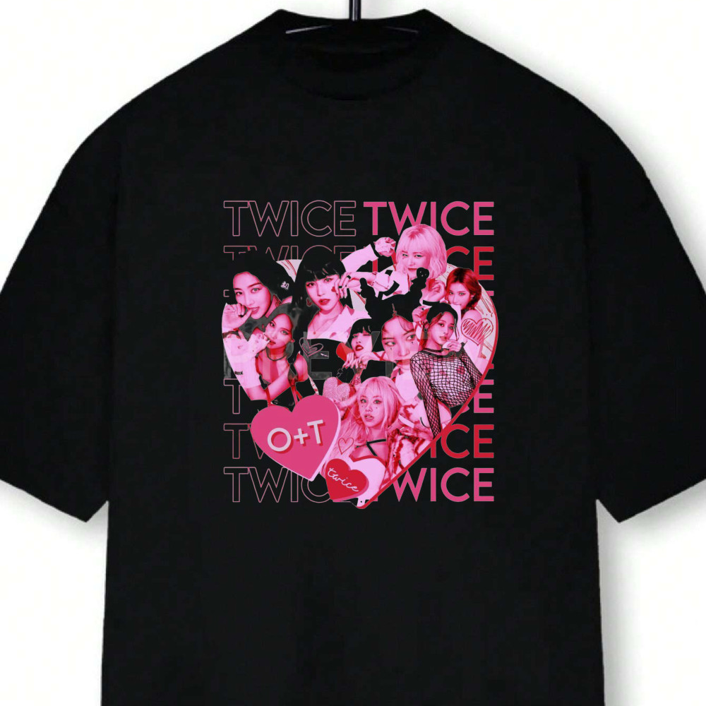 Camiseta Unissex Oversized Plus Size Feminina Masculina TWICE Heart Collage Streetwear
