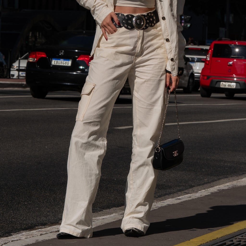Calça Cargo Feminina Cintura Alta Bolsos Moda Wide Leg Jeans Pantalona Alfaiataria Larga Elegante