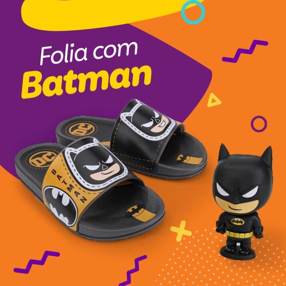 Chinelo Infantil Batman Slide Preto Com Boneco 22708
