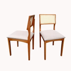 Kit 2 Cadeiras para Sala de Jantar Madeira Maciça Suiça com Ratam