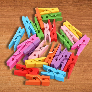 Mini Pregador Decorativo De Madeira - Cores Sortidas - 50 unidades - Rizzo em Oferta na Shopee