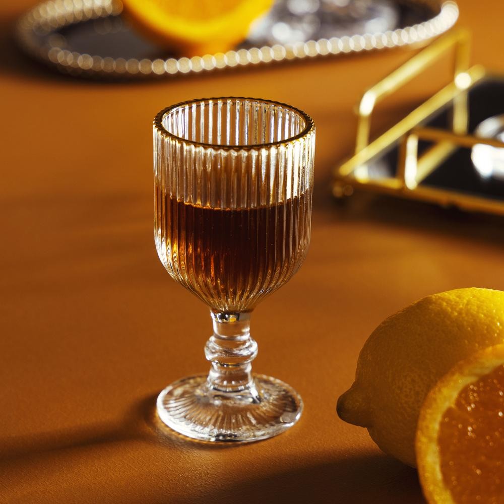 4 Taças Wolff Lines de Vidro para Licor com Fio de Ouro 75ml - Home & Living