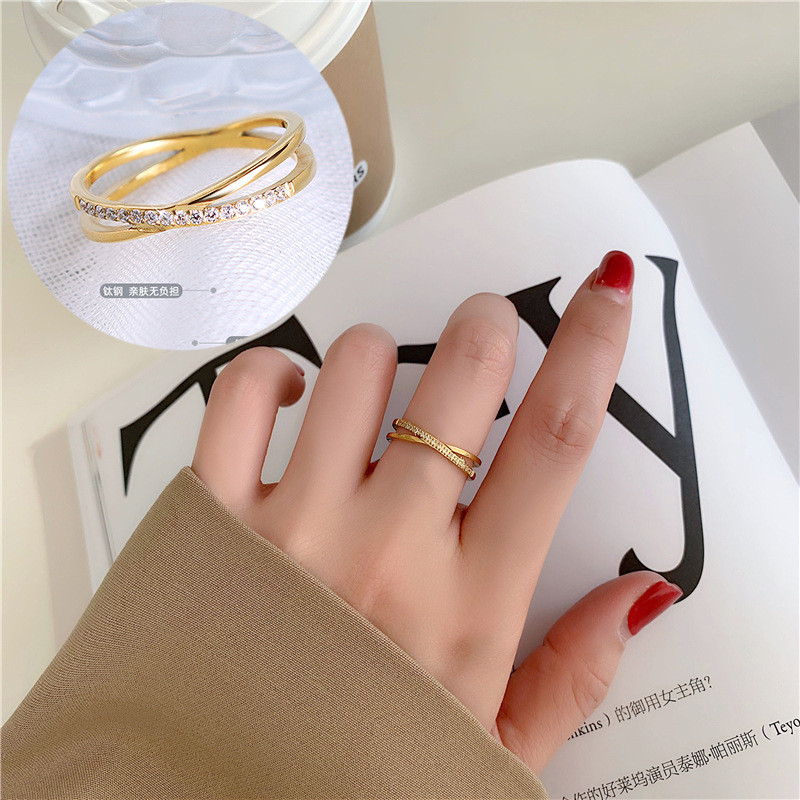 HT titânio aço cruz Design Micro-incrustado linha anel elegante High-End jóias de aço inoxidável em Oferta na Shopee