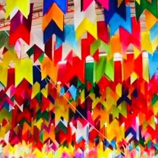 50 METROS BANDEIRINHA FESTA JUNINA SEDA  BANDEIROLA FESTA JUNINA 2025 em Oferta na Shopee