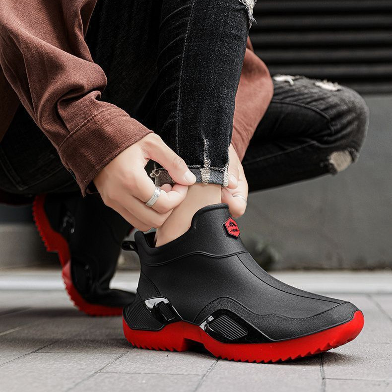 💥COD💥 novas botas impermeáveis e antiderrapantes Botas de chuva curtas resistentes ao desgaste, elegantes e leves