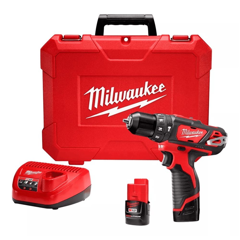 Parafusadeira/Furadeira Milwaukee 1/2" 18V 2802-159CPO + 1 Bateria + Carregador Bivolt