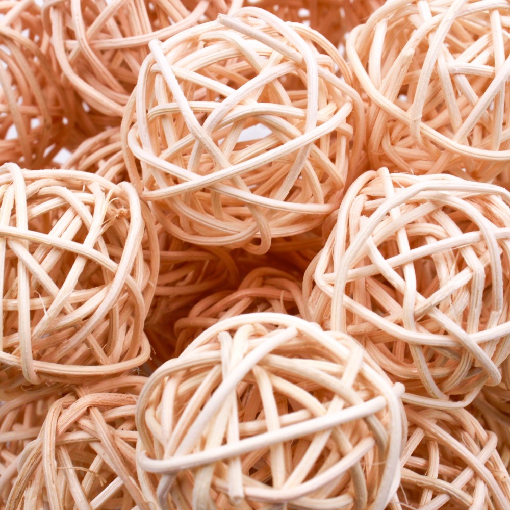 Bola De Rattan 30mm Com 50 Peças em Oferta na Shopee