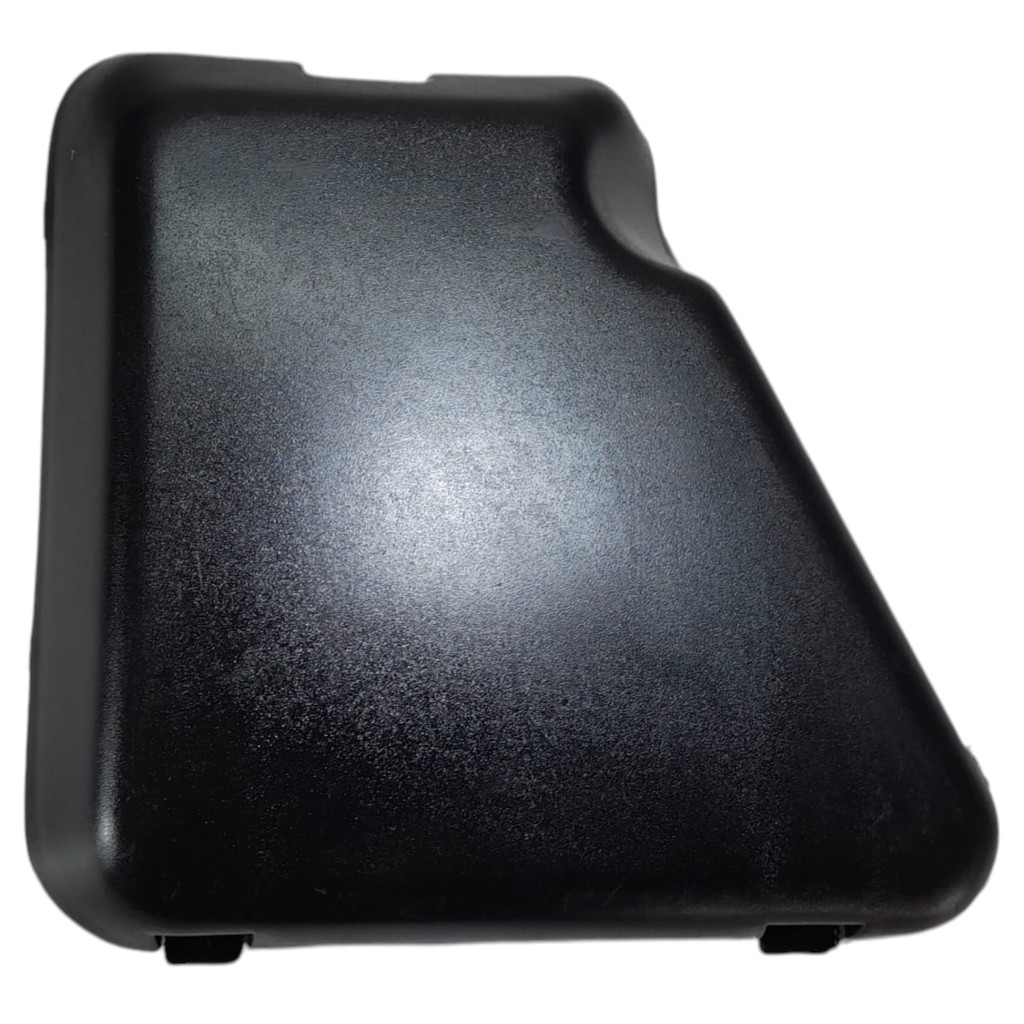 Moldura Lanterna Traseiro Esquerdo Chevrolet Vectra 1997 A 2005 90503107