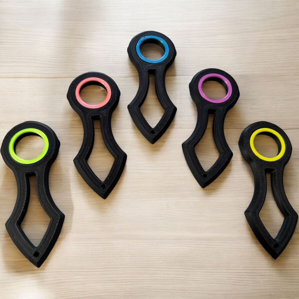 Chaveiro Karambit Ninja Anti-estresse - Fidget Toy Giratório
