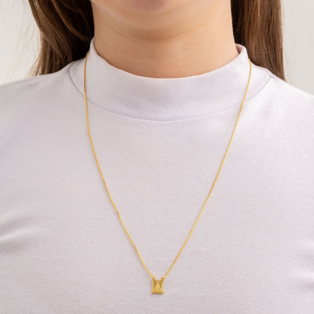 Colar Escapulário Dourado com Aparecida e Jesus, Religiosa, Ideal para Presentear com Propósito