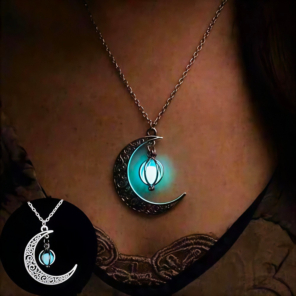 Novo Colar Luminoso Unissex Brilho na Lua Escura Pingente de Abóbora Moda Halloween Silver Plated