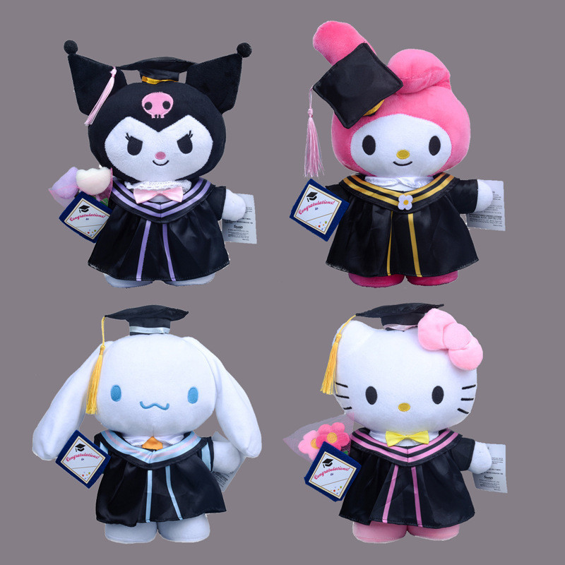 Boneca de pelúcia Sanrio Temporada de formatura 25 cm Kuromi Melody Graduação Doutor Chapéu Brinquedo - & * && * --