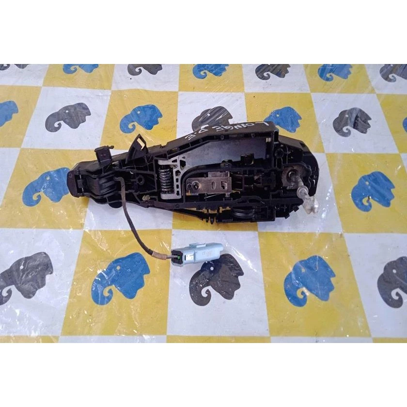 Maçaneta Externa Porta Diant. Esquerda Citroen C4 Lounge 18