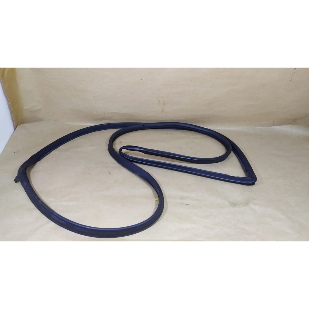 Borracha Guarnição Porta Diant Direita Hyundai Azera 2008/10
