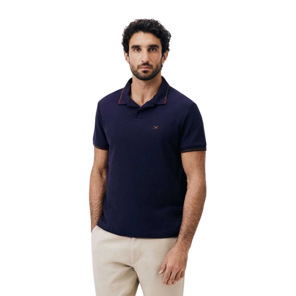 Camiseta masculina gola polo marca hering com bordado 3M7X
