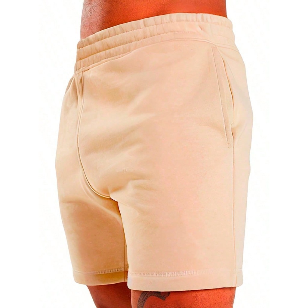 Short de Moletom Estilo Bermuda com Elastico na Cintura e Bolsos Laterias.