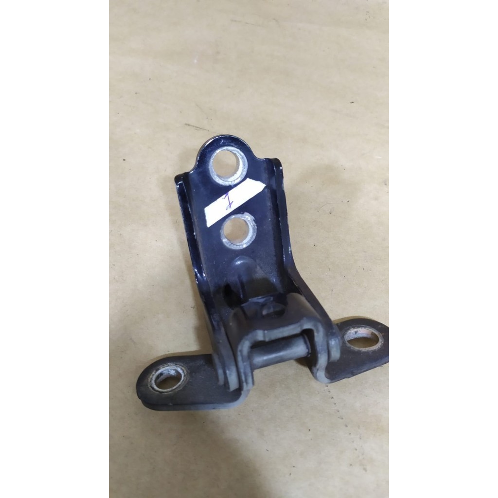 Dobradiça Inferior Traseira Esquerdo Hyundai Azera 2008/2010