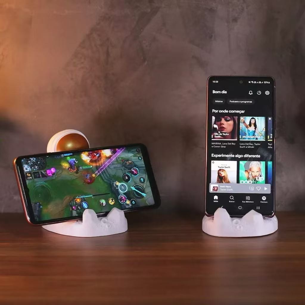 Suporte de Celular Tablet De Mesa Astronauta Universo Lua Enfeite Criativo Portátil Decoracao Mesa