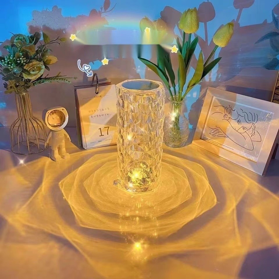 Luminária de mesa de cristal LED com 16 cores de luz projetor com interface USB